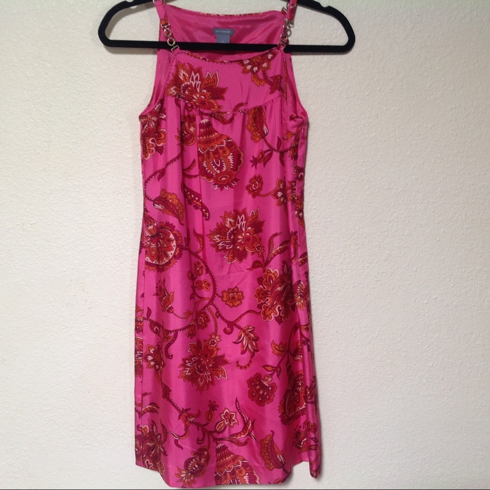Ann Taylor SZ 0 pink Floral Silk Dress Chain Strap